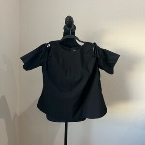 Saks Fifth Avenue Black Women's Top open shoulder Short sleeve size L